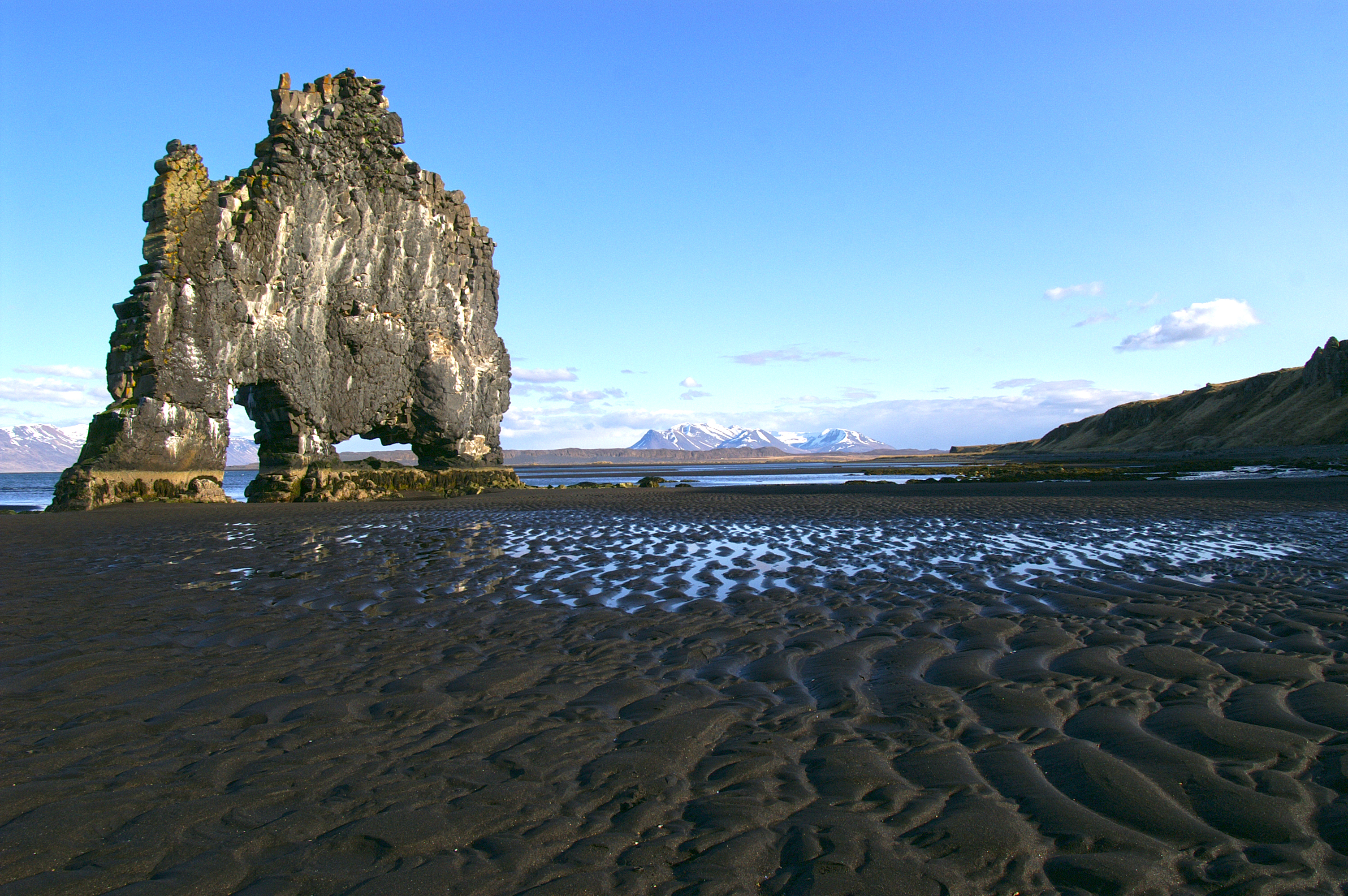 Hvítserkur Beach - Summer Destination